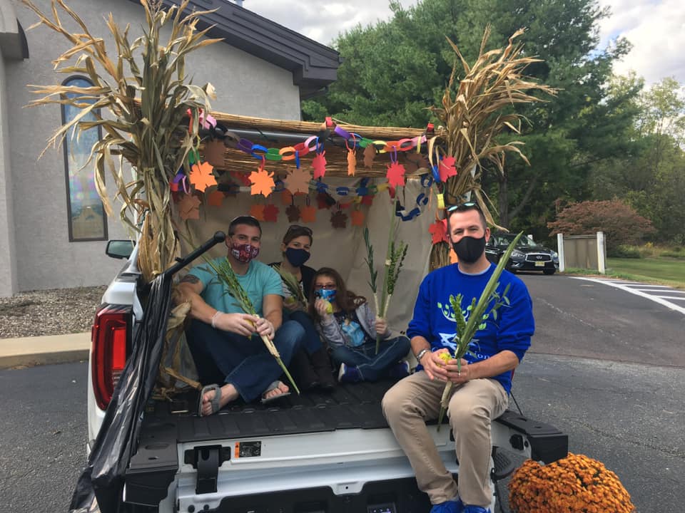 drive up sukkah